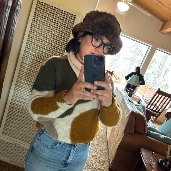 Everlane cashmere sweater - Picture 3 of 8